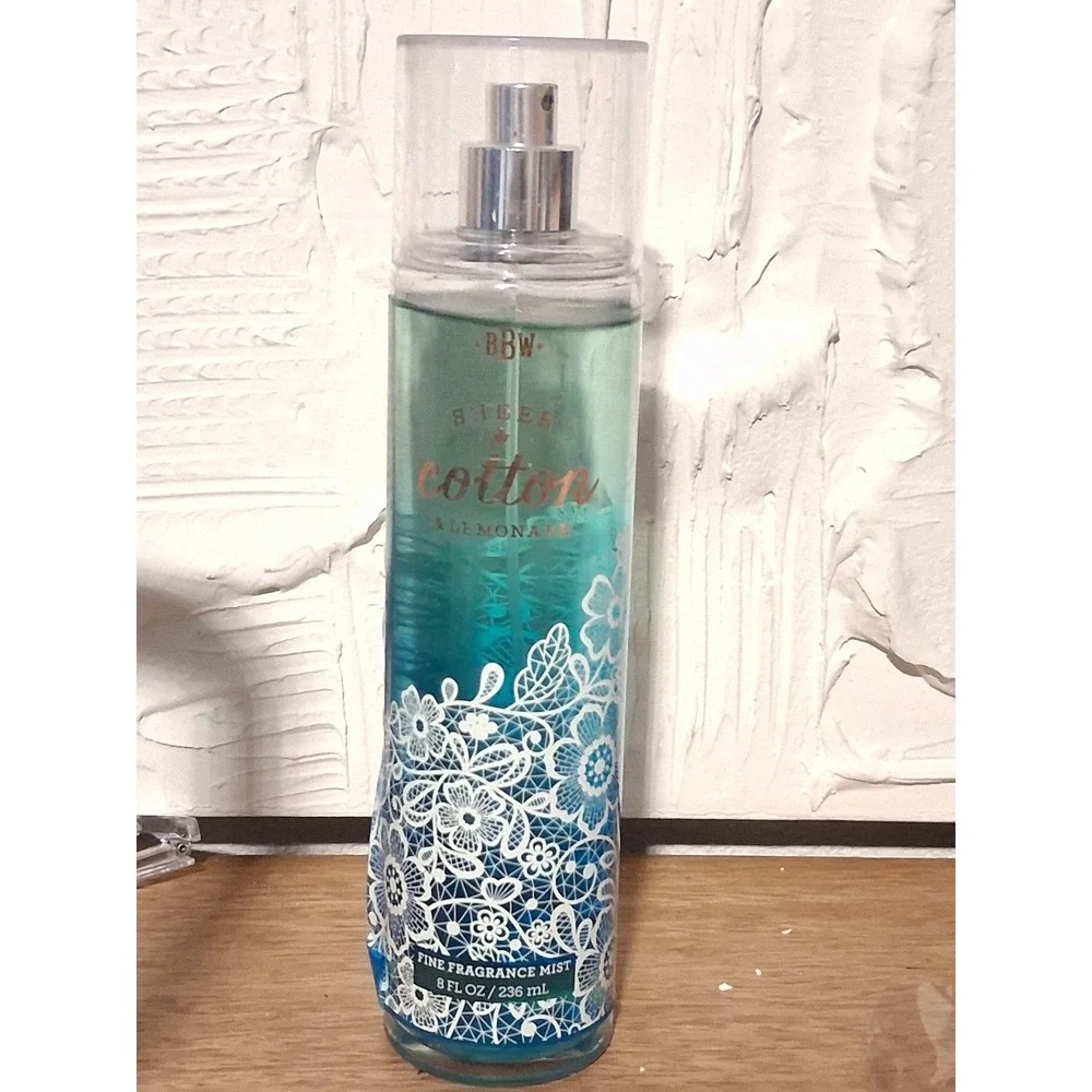 Super Rare Bath & Body Works Sheer Cotton & Lemonade 1 pcs Full size Womens Mist